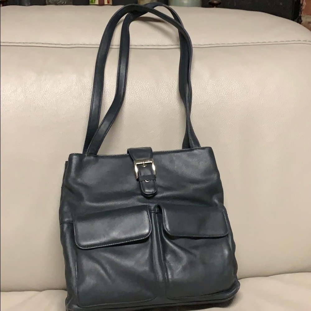 Navy shoulder bag